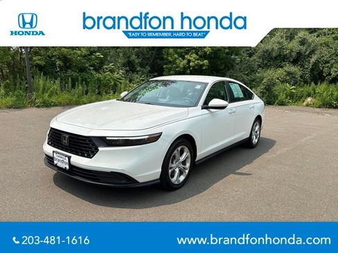 Used 2023 Honda Accord LX image 3