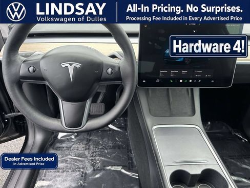 Used 2024 Tesla Model Y Long Range AWD/4WD image 7