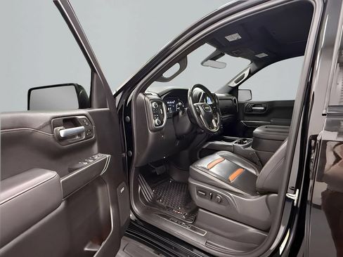 Used 2021 GMC Sierra 1500 AT4 w/ AT4 Carbonpro Edition AWD/4WD image 9