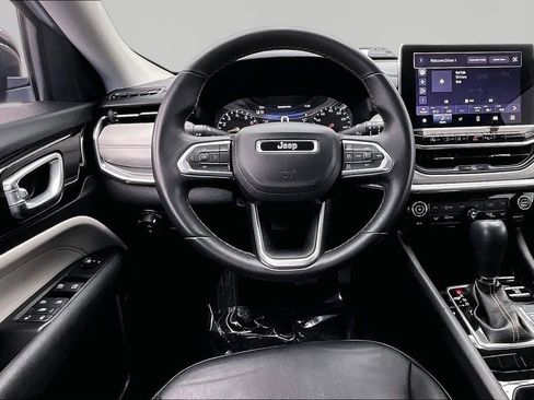 Used 2022 Jeep Compass Limited AWD/4WD image 5