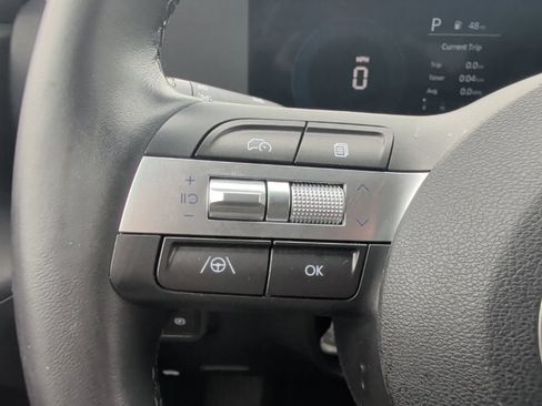 Used 2025 Hyundai Kona SEL FWD image 18