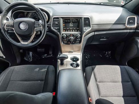 Used 2015 Jeep Grand Cherokee Laredo w/ Quick Order Package 23E image 11