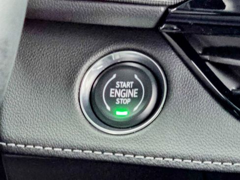 Used 2025 Buick Enclave Sport Touring image 47