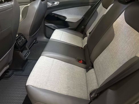 New 2026 Volkswagen ID.4 Pro AWD/4WD image 13