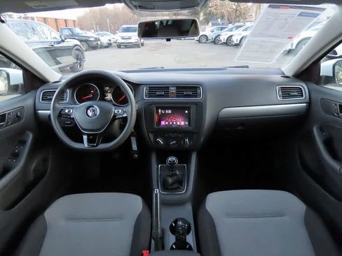 Used 2018 Volkswagen Jetta S w/ Cold Weather Package image 16