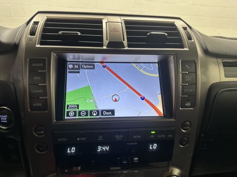 Certified 2021 Lexus GX 460 Luxury w/ Accessory Package AWD/4WD image 24