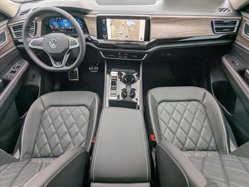 New 2026 Volkswagen Atlas SEL Premium R-Line image 16