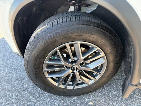 Certified 2025 Nissan Rogue S FWD image 37