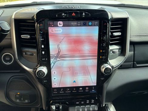 Used 2026 RAM 2500 Laramie w/ Night Edition image 40