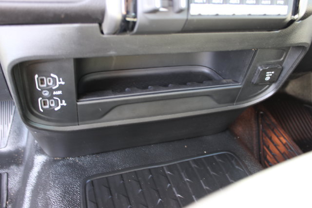 Used 2025 RAM 4500 4x4 Regular Cab DRW image 26