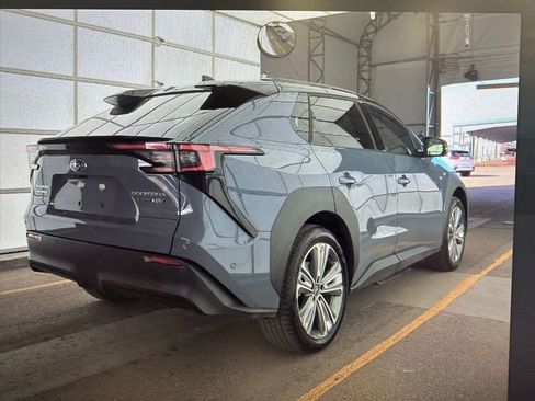 Used 2024 Subaru Solterra Touring image 2