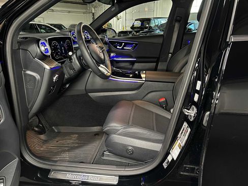 Certified 2026 Mercedes-Benz GLC 300 4MATIC image 23
