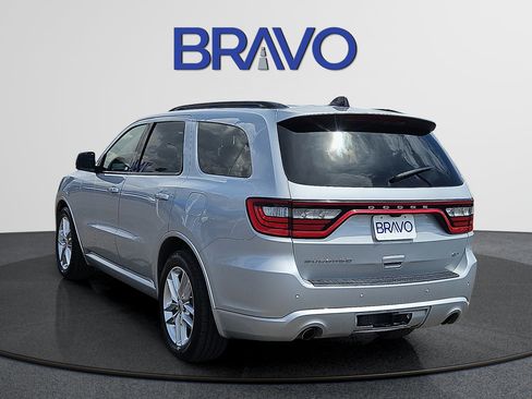 Used 2024 Dodge Durango GT RWD image 3