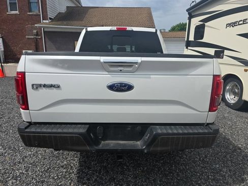 Used 2017 Ford F150 Lariat w/ Equipment Group 502A Luxury AWD/4WD image 5