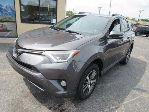Used 2018 Toyota RAV4 XLE w/ Plus Extra Value Package AWD/4WD image 2