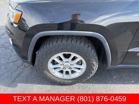 Used 2020 Jeep Grand Cherokee Laredo AWD/4WD image 20