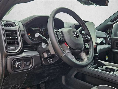 New 2026 RAM 2500 Limited AWD/4WD image 10