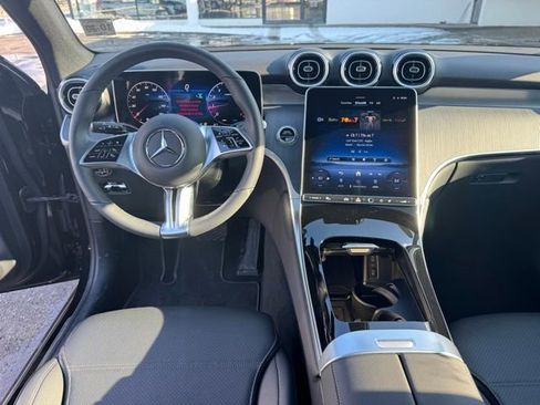 Used 2026 Mercedes-Benz GLC 300 GLC 300 image 14