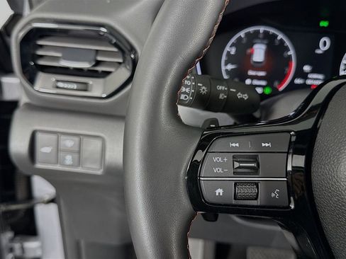 Certified 2025 Honda Pilot TrailSport image 27