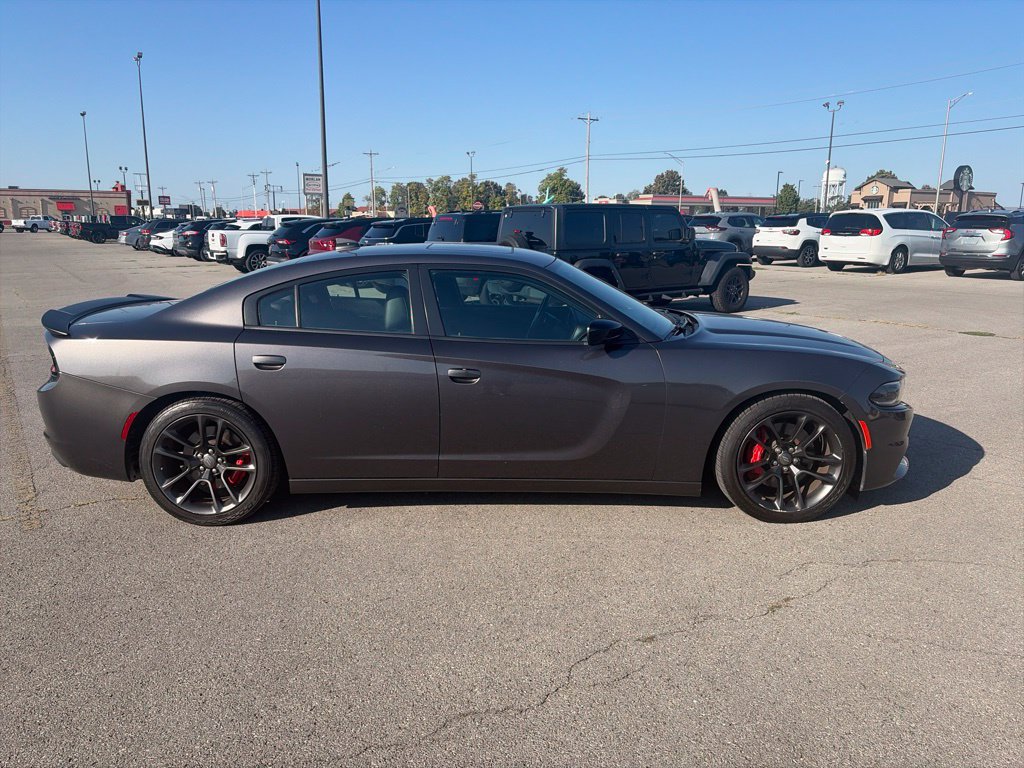 Used 2023 Dodge Charger SXT w/ Plus Group RWD image 7