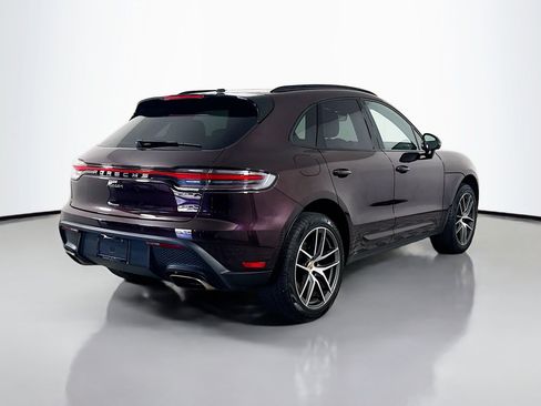 Certified 2023 Porsche Macan image 9