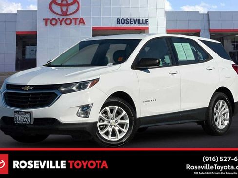 Used 2019 Chevrolet Equinox LS FWD image 1