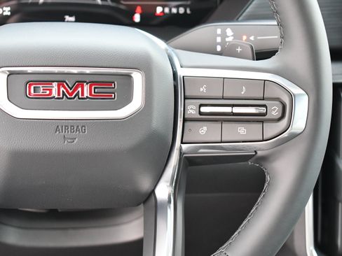 New 2026 GMC Acadia Elevation w/ Black Edition AWD/4WD image 15