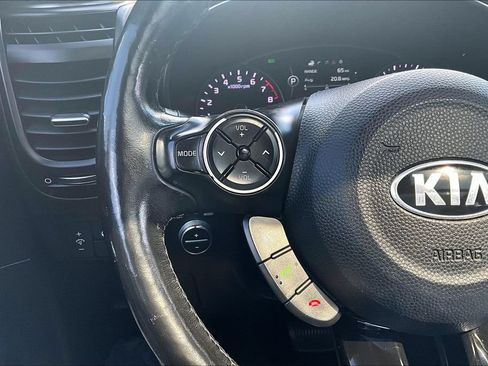 Used 2014 Kia Soul ! w/ Sun & Sound Package FWD image 18