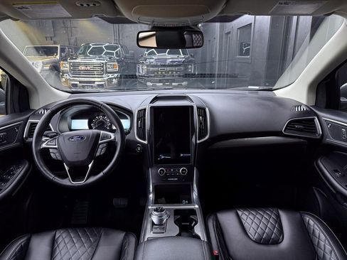 Used 2023 Ford Edge Titanium AWD/4WD image 21