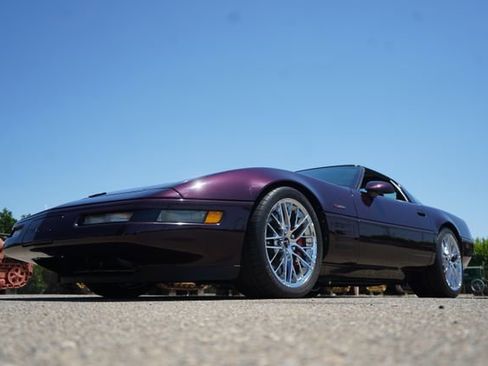 Used 1992 Chevrolet Corvette ZR-1 RWD image 48