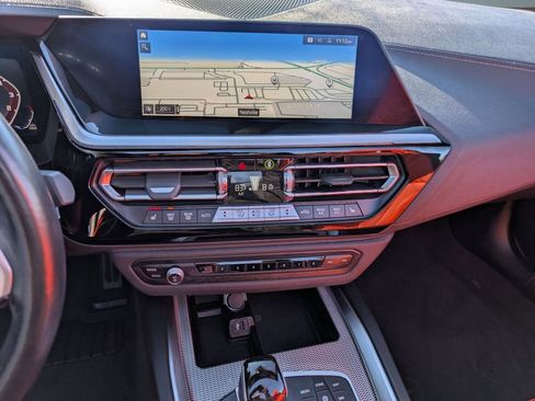Used 2022 BMW Z4 M40i w/ Premium Package image 23