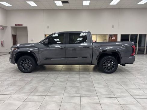 Used 2024 Toyota Tundra Platinum image 9