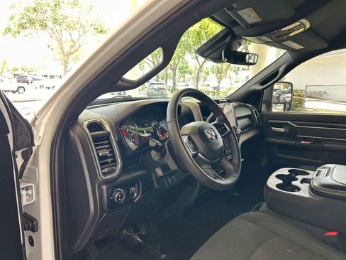 Used 2025 RAM 2500 Big Horn AWD/4WD image 6