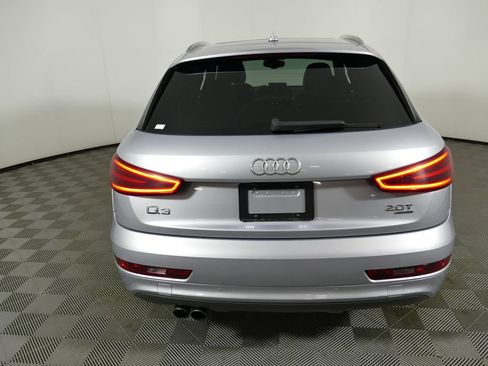 Used 2015 Audi Q3 2.0T Prestige AWD/4WD image 29