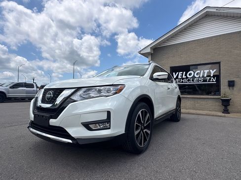 Used 2019 Nissan Rogue SL w/ Premium Package FWD image 1