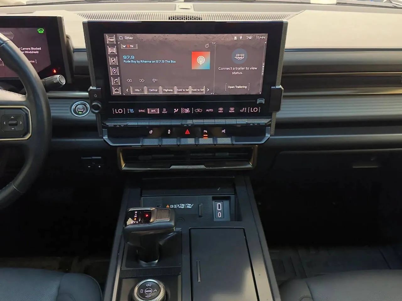 Used 2024 GMC Hummer EV 3X w/ LPO, Cargo Utility Package AWD/4WD image 30