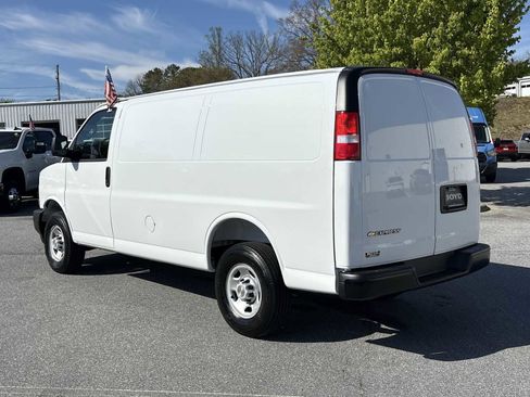 New 2026 Chevrolet Express 2500 RWD image 6