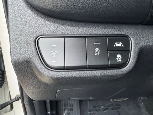 Used 2021 Kia Seltos EX image 29