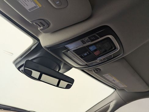 Used 2024 RAM 3500 Limited w/ Safety Group image 16