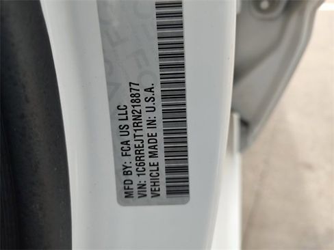 Certified 2024 RAM 1500 Laramie image 38