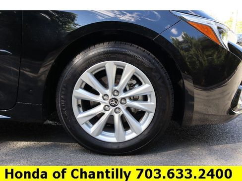 Used 2023 Toyota Corolla SE image 31