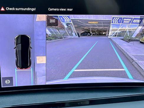 New 2025 Audi Q6 e-tron Premium Plus image 19