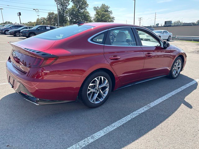 Certified 2023 Hyundai Sonata SEL FWD image 5