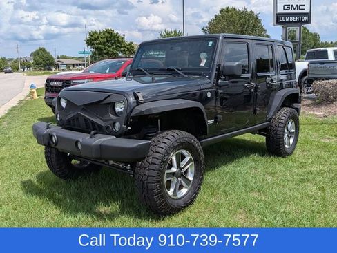 Used 2015 Jeep Wrangler Unlimited Rubicon w/ Dual Top Group AWD/4WD image 7