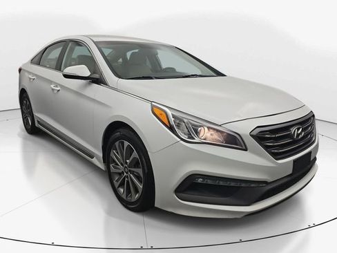 Used 2016 Hyundai Sonata Sport w/ Cargo Package FWD image 3