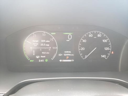 Used 2025 Honda CR-V Sport Touring image 32