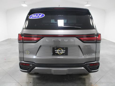 Used 2024 Lexus LX 600 4WD w/ Luxury Package image 8