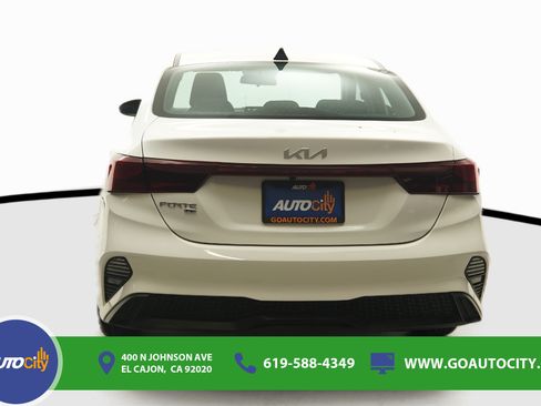 Used 2024 Kia Forte LX FWD image 12