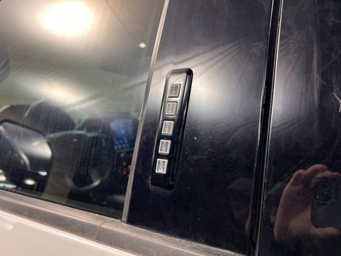 Used 2022 Ford F250 Lariat w/ Lariat Ultimate Package image 31