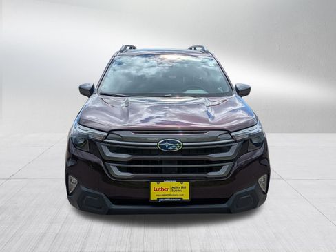 Used 2026 Subaru Forester Premium AWD/4WD image 2